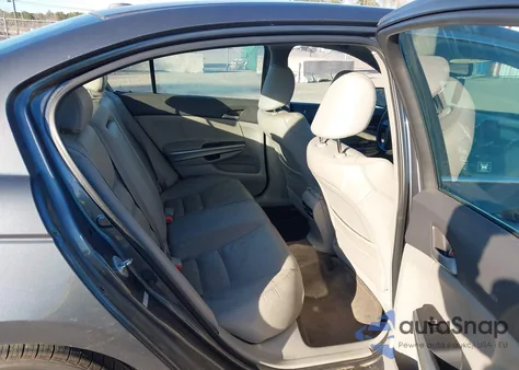 2010 Honda Accord 2.4 Ex-L из США, поврежденный, VIN 1HGCP2F82AA000077